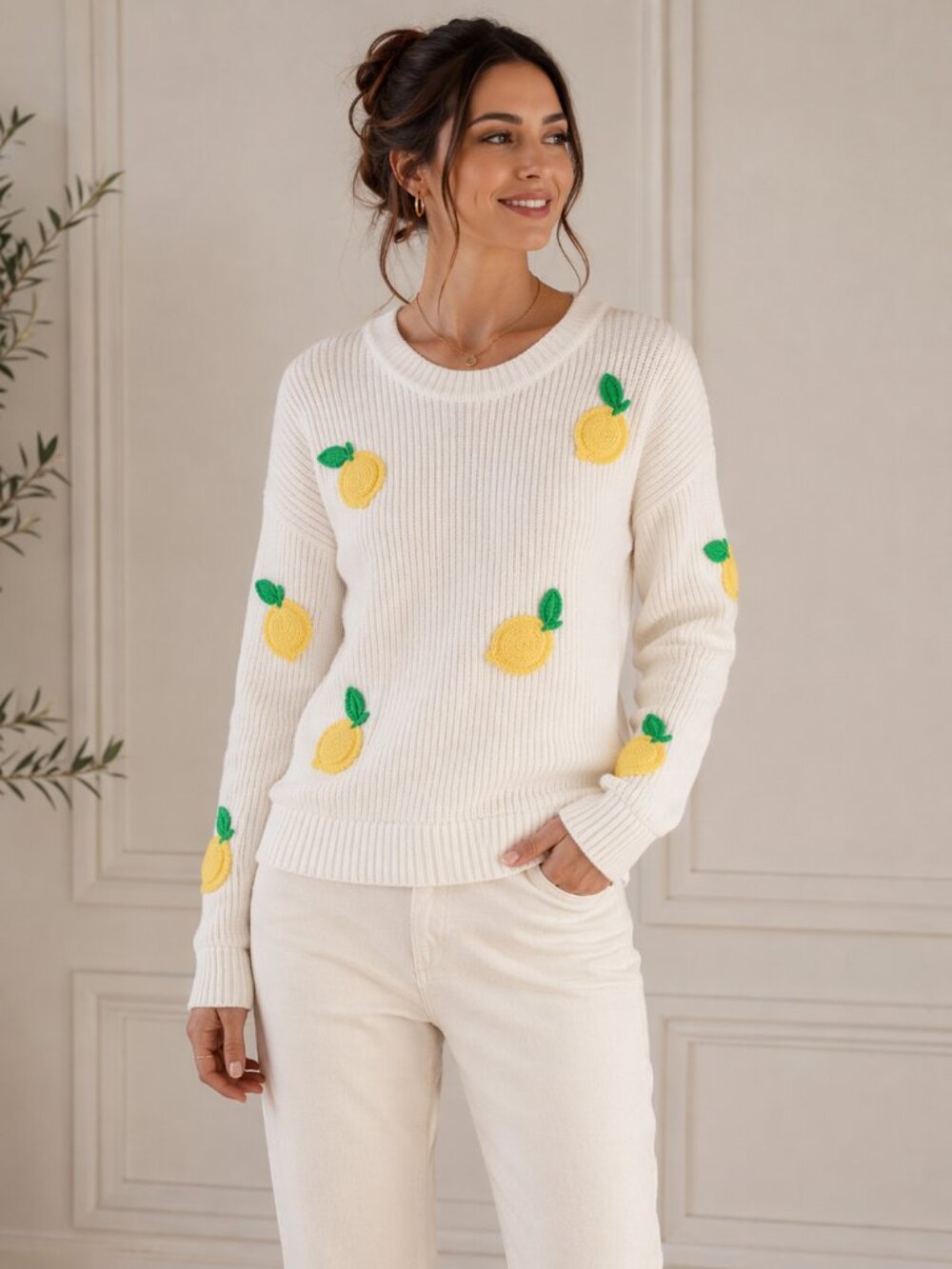 Cynthia Rowley Lemon Appliqué Cream Crewneck Sweater Size Large Knit Pullover